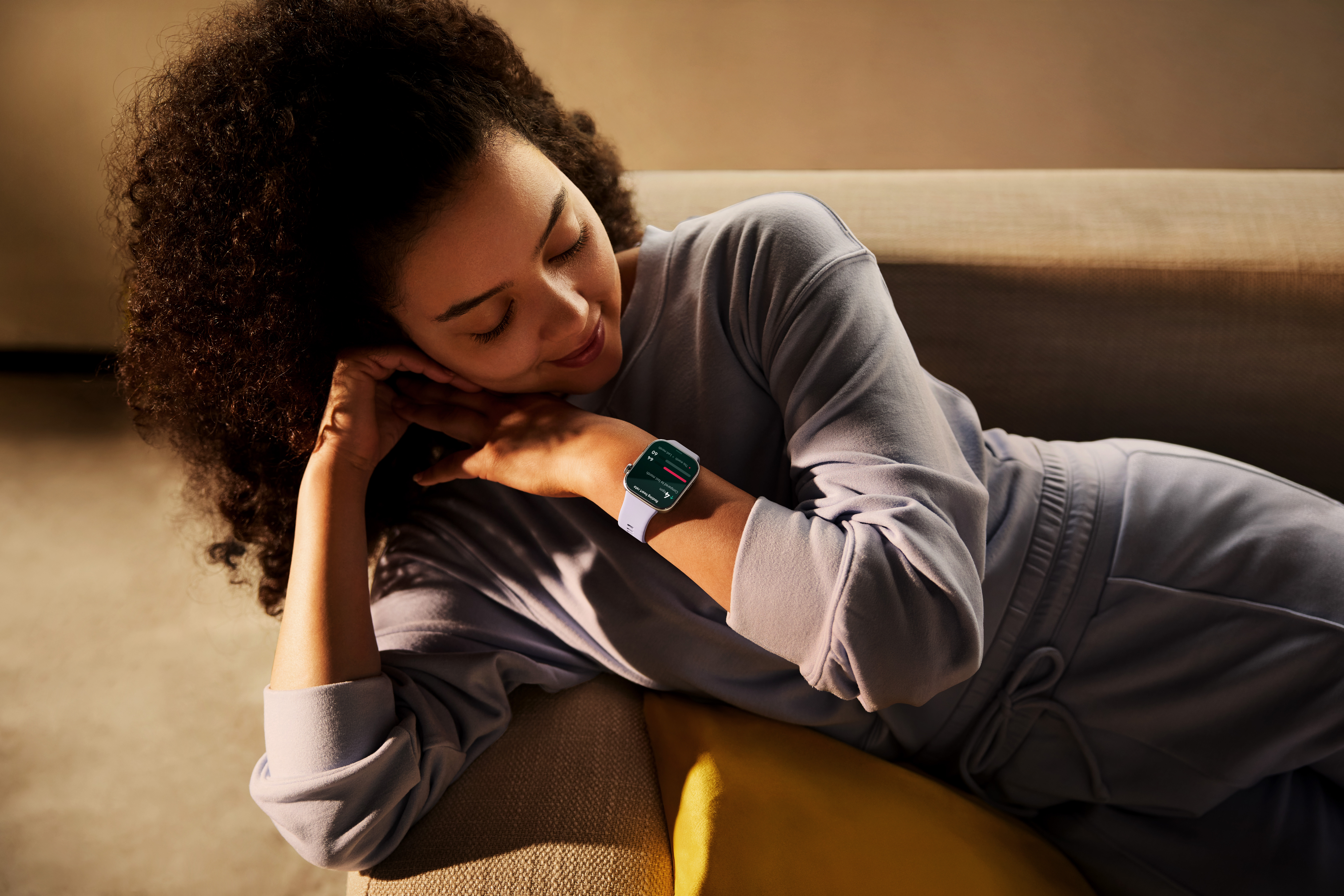 (P)Din vârful muntelui până în adâncul apei – noile ceasuri din Seria HUAWEI WATCH FIT 4, ideale pentru iubitorii de aventură