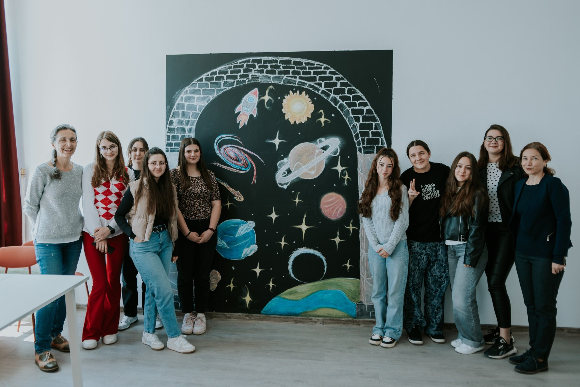 Aurelia Dascălu, „profa” de economie care te învață să nu-ți vinzi visurile ieftin