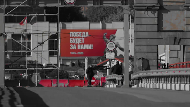 La granița dintre pace și război. Elevii polonezi învață la școală să tragă cu arma, la pregătirea militară