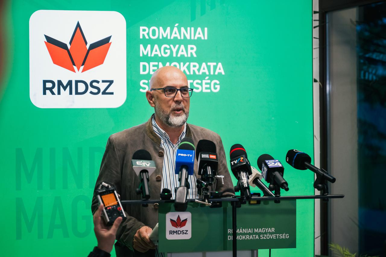 Kelemen Hunor: „Mă bucur că exit-poll-urile arată că Nicuşor Dan a câştigat. A fost o prezenţă foarte mare astăzi”