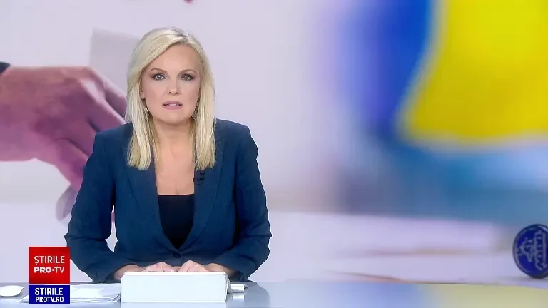 Secțiile de votare sunt atent supravegheate de sute de observatori internaționali și jurnaliști