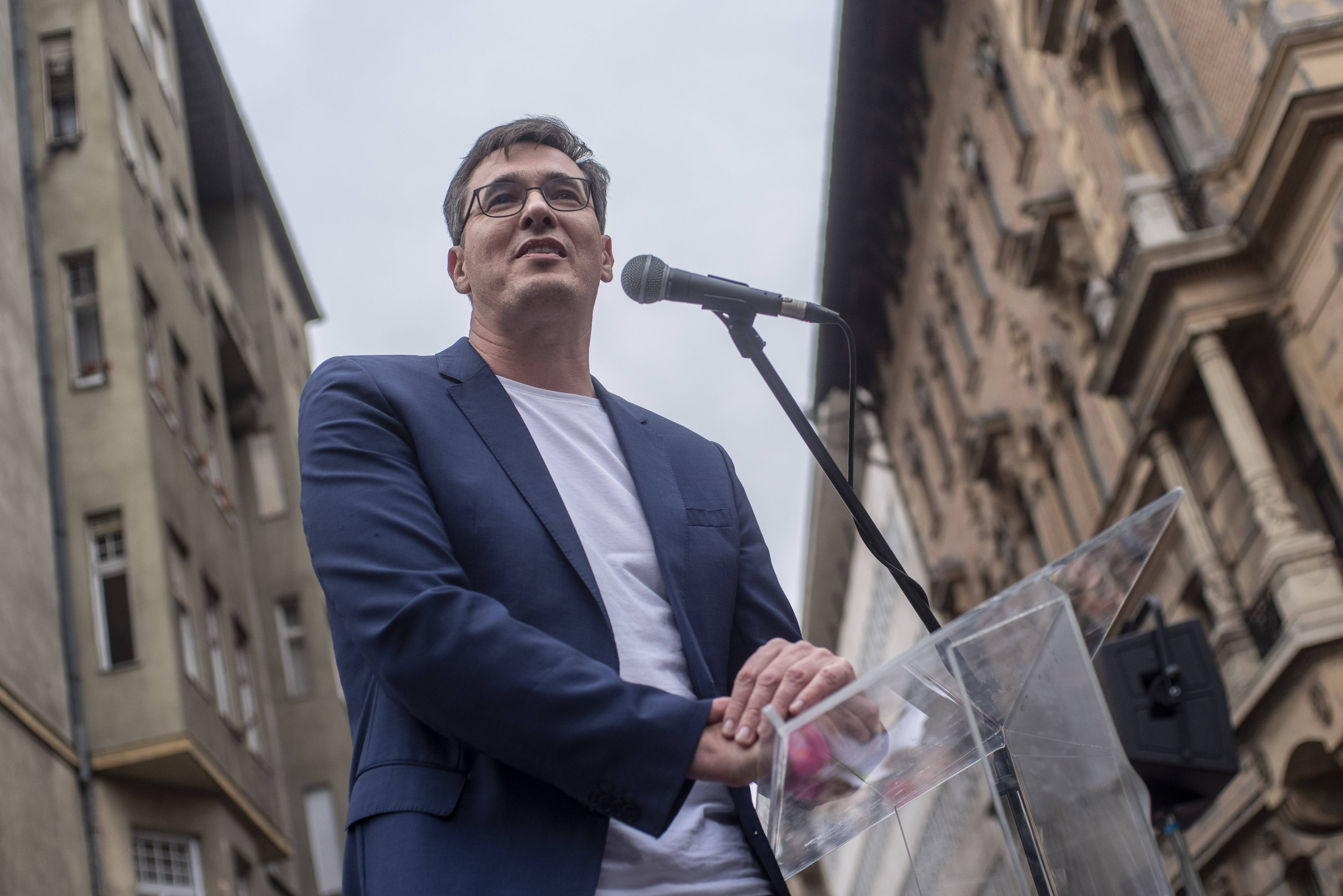 Parlamentul ungar a adoptat o lege care l-ar putea băga în închisoare pe primarul Budapestei. Reacția lui Gergely Karacsony