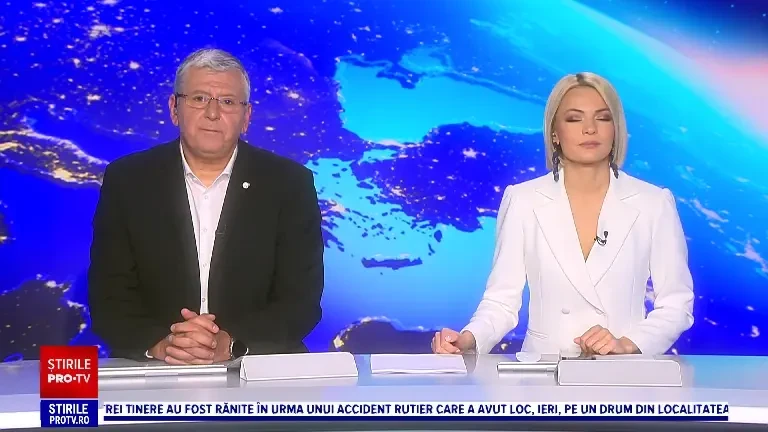 Două mașini s-au ciocnit frontal pe o stradă din Târgu Jiu. Martor: „A ieșit nervos de la jocurile de noroc”