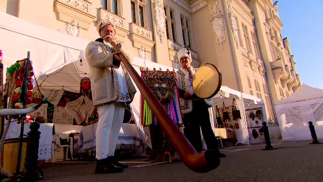 Cultură și tradiție la un târg al meșteșugarilor în Iași. „Are însemnătate istorică.”