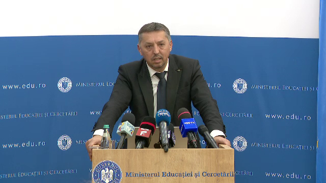 Reacția unui elev care a aflat că Evaluarea Națională ar putea avea și alte subiecte decât Română și Matematică