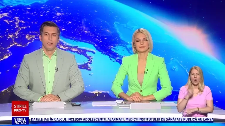 Mii de oameni au participat la o procesiune în cinstea Sfinților Împărați Constantin și Elena, la Târgu Jiu