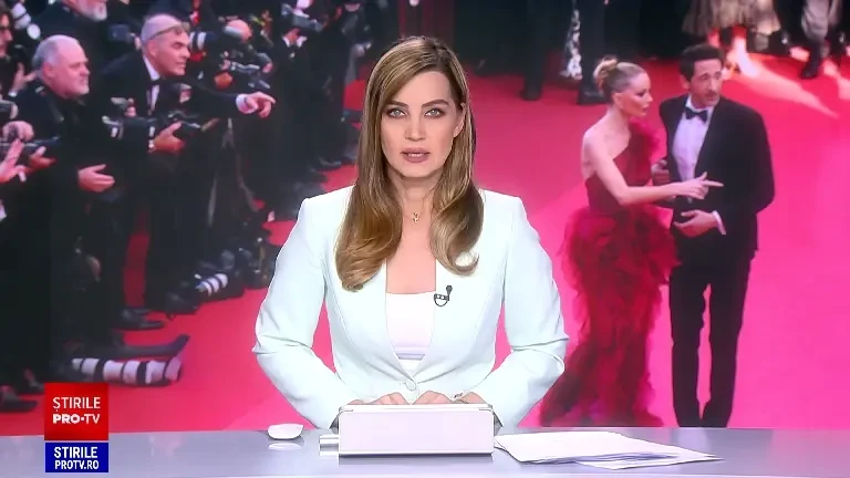 Actorul Adrien Brody și iubita sa, Georgina Chapman, pe covorul roșu de la Cannes. Gesturile surprinse de camere