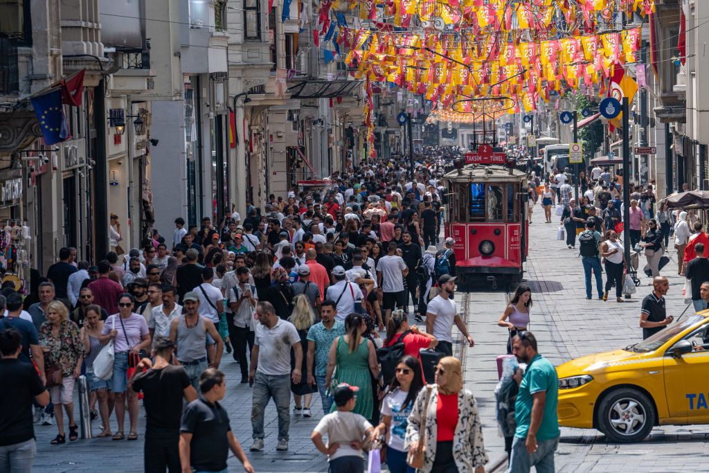 Țara în care 10 milioane de oameni vor fi cântăriți până în iulie. Decizia, considerată invazivă și stigmatizantă