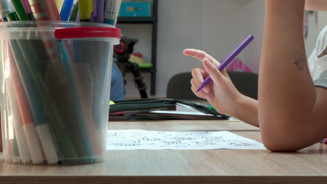 Caz șocant într-o școală din Cluj. O învățătoare a agresat și umilit o elevă de 10 ani