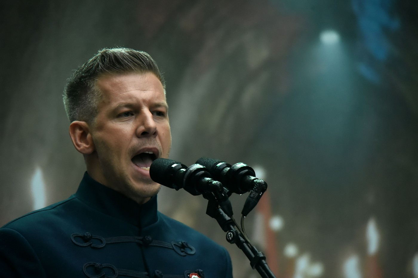 Liderul opoziției ungare a venit pe jos în România. „Rivalul” lui Orban vrea să atragă voturile maghiarilor din diaspora