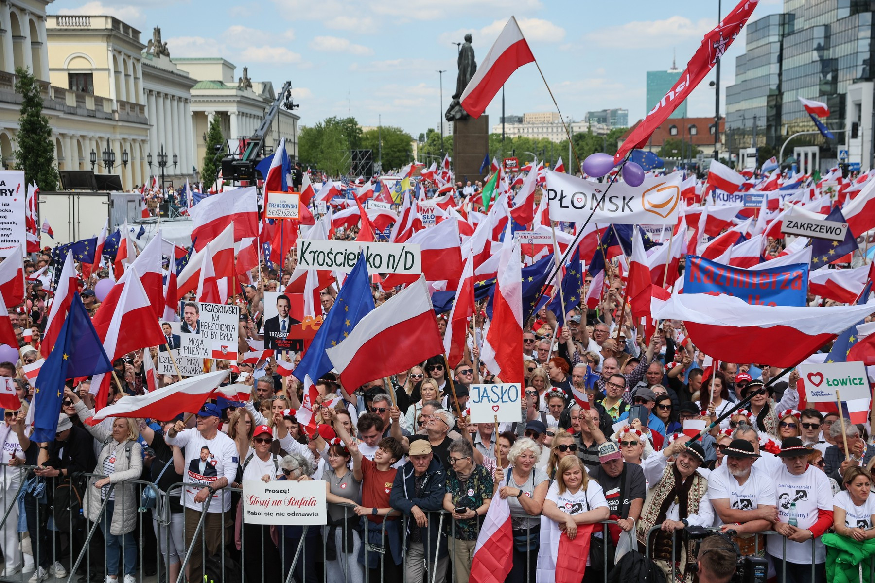 Nicușor Dan, alături de candidatul proeuropean din Polonia: ”Românii au respins izolaționismul. Credeți în victoria voastră”