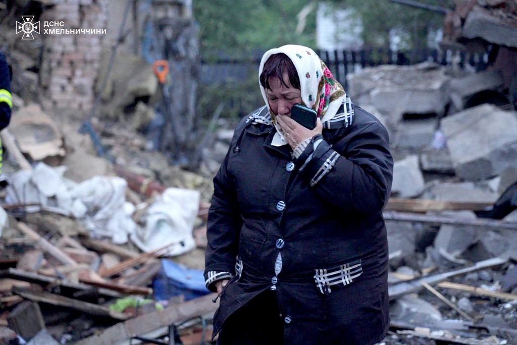 Rusia avansează pe frontul estic al Ucrainei și revendică capturarea a două localități strategice