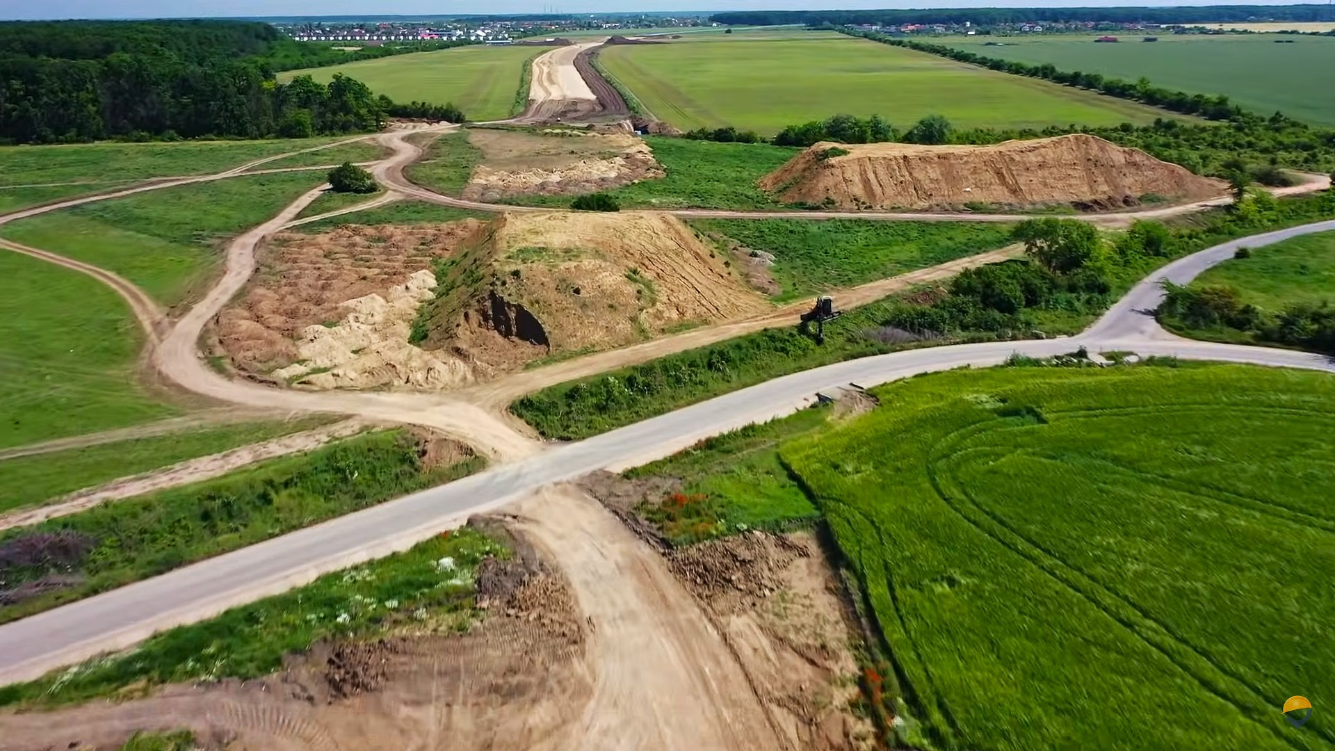 Stadiul lucrărilor pe lotul Nord al A0. Asociația Pro Infrastructură: „Începe să arate a şantier. Nu este însă suficient”