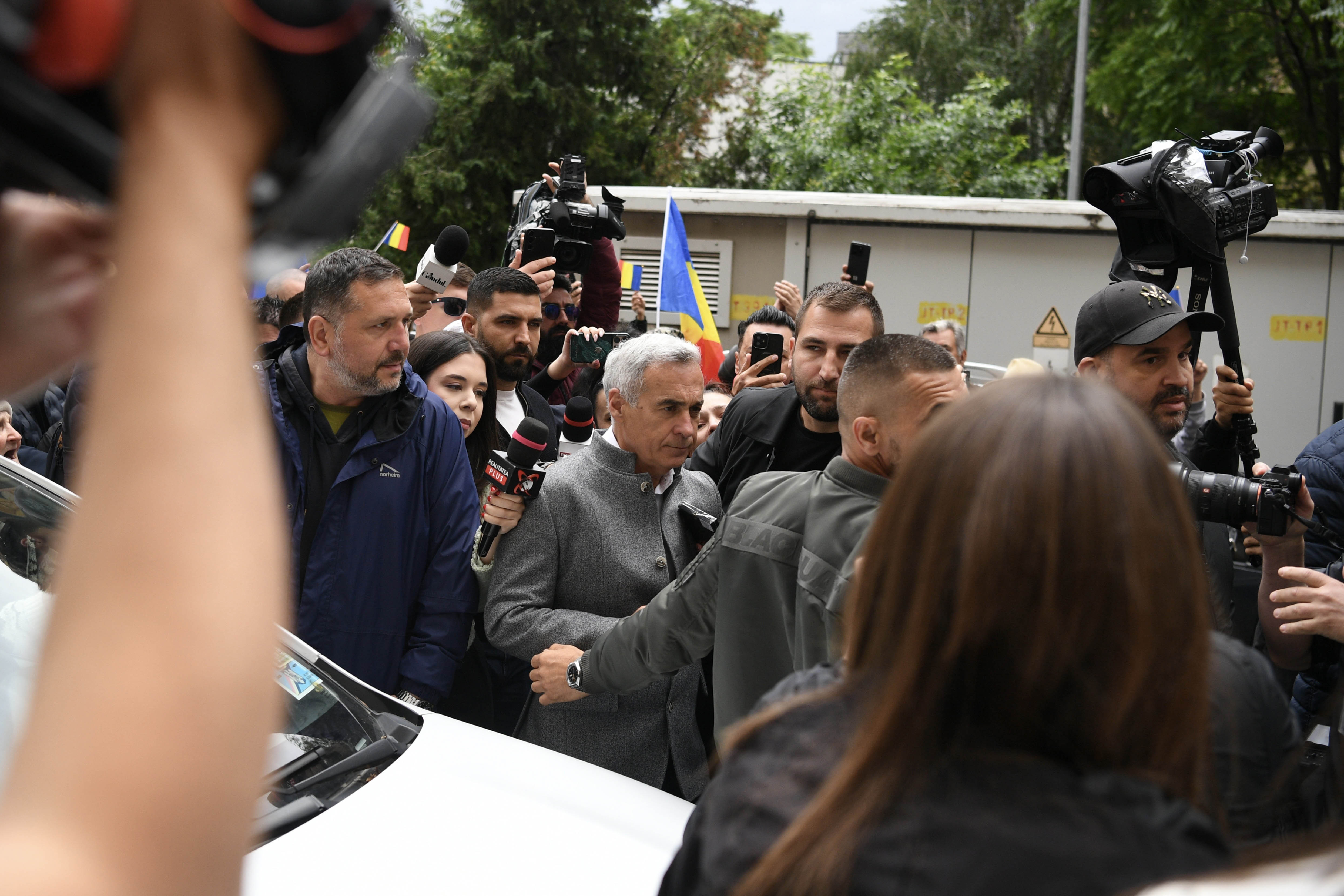 Călin Georgescu se retrage din viața politică