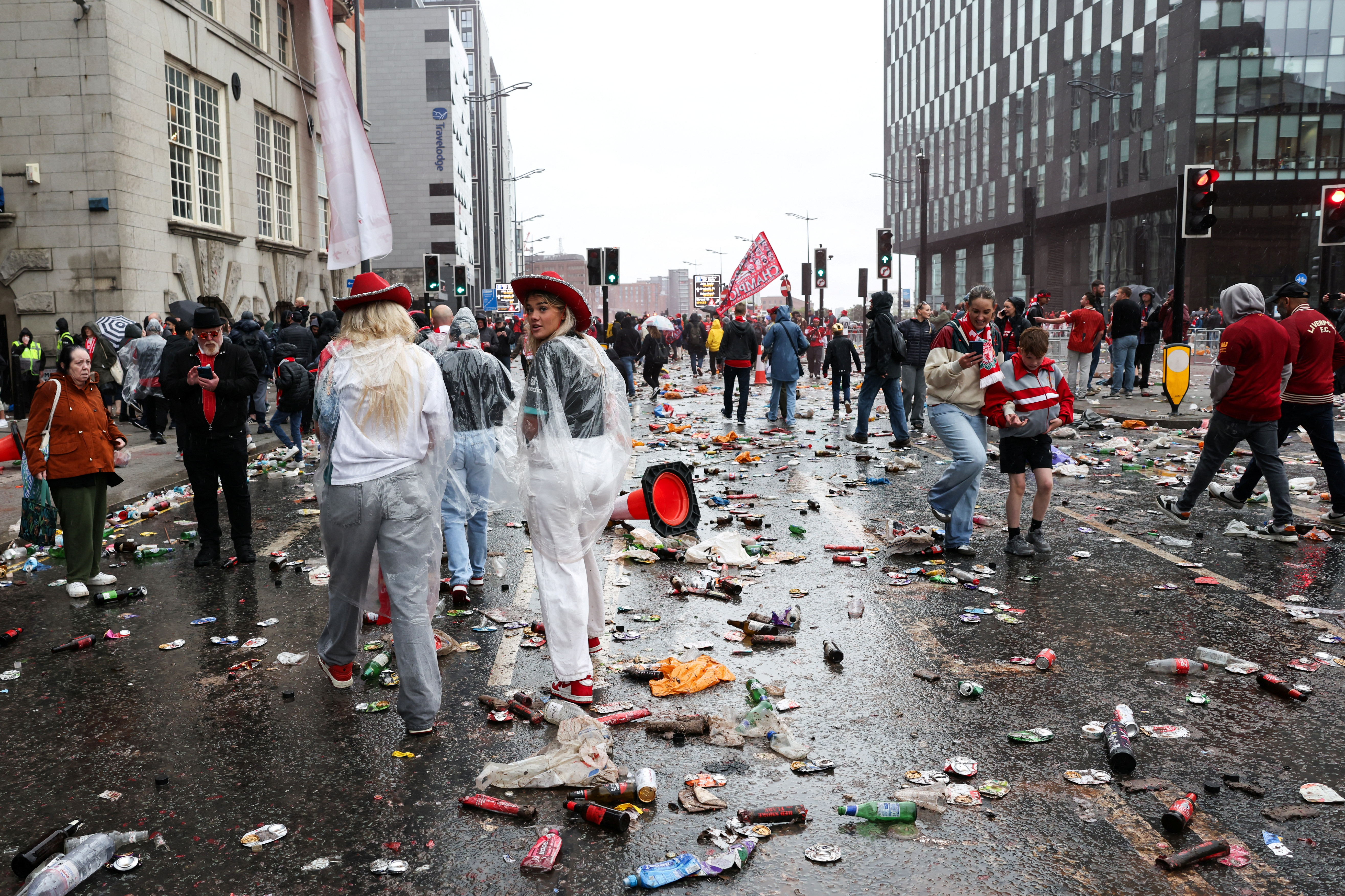 Ce au aflat autoritățile despre șoferul care a spulberat mulțimea de fani ai lui Liverpool. Noile detalii oferite de Poliție