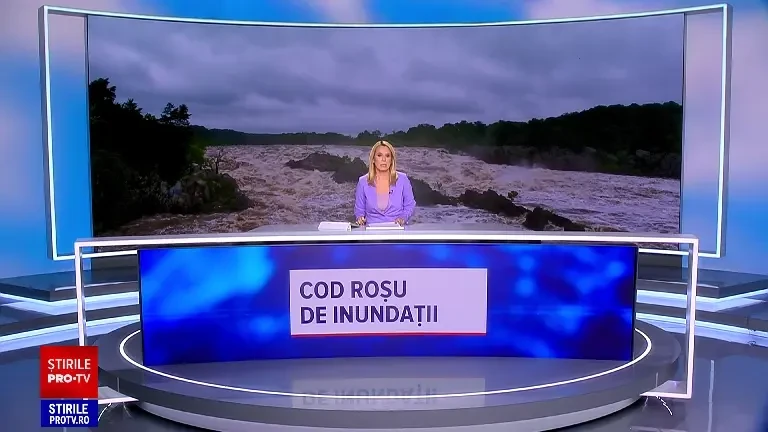 România, sub ape. Cod roșu de inundații în 11 județe. „Trebuie să ne pregătim pentru ce-i mai rău”