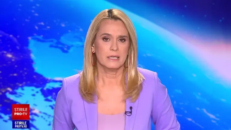 Reacția lui Emmanuel Macron în urma imaginilor controversate cu soția sa. „Toate astea sunt nişte prostii”