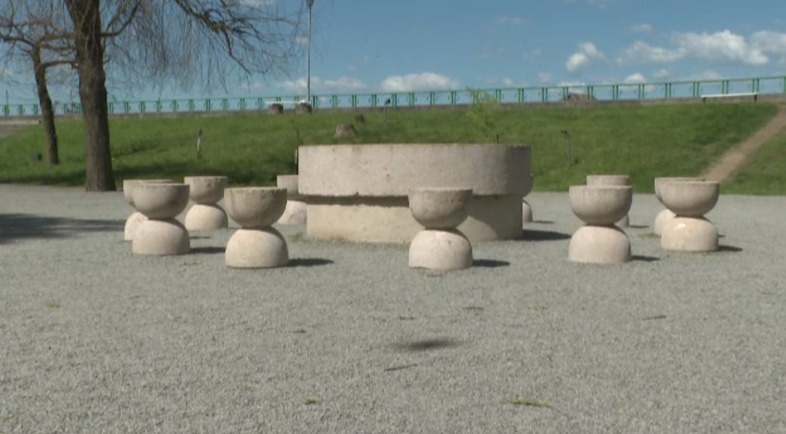 Pentru a șasea oară în ultimii doi ani, Ministerul Culturii caută o firmă care să restaureze operele lui Brâncuși