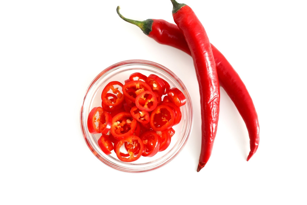 Ce nu ar trebui să pui niciodată &icirc;n cuptorul cu microunde