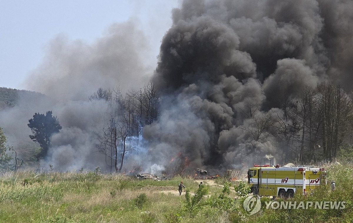 Un avion al marinei din Coreea de Sud, numit "ucigaşul de submarine", s-a prăbuşit. Nu există niciun supravieţuitor. VIDEO