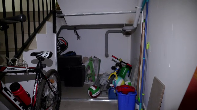 Containerele industriale, reinventate ca soluție modernă de depozitare a lucrurilor vechi. Cât costă închirierea