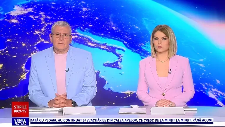 Trei turiști străini au fost atacați de urși, pe Transfăgărășan, în 24 de ore. O femeie din Spania are brațul drept zdrobit