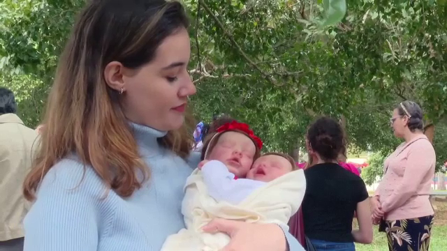 Isteria păpușilor „reborn” în Brazilia. O femeie s-a dus la spital cu un bebeluș fals. Cum au reacționat medicii