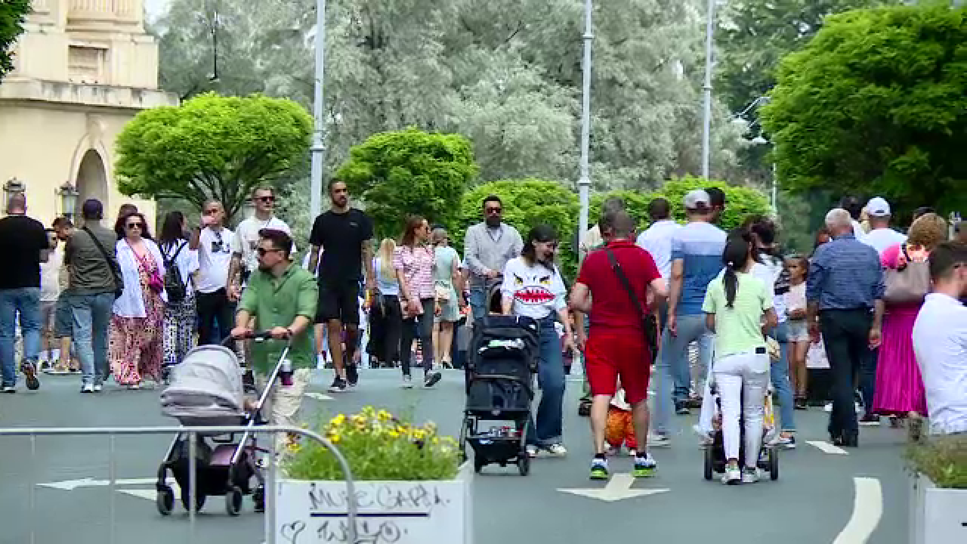 De 1 Iunie, copiii au fost sărbătoriți cu jocuri și surprize. A fost lansată și seria de desene animate „Țup”, pe Voyo