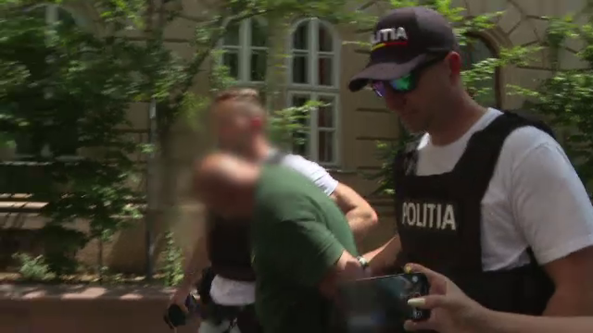 Detaliul care i-a dat de gol pe cei doi bărbați care au furat 10 milioane de lei de la sediul Poștei Române din Timișoara