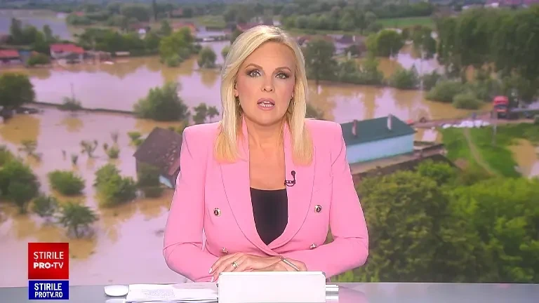 Autoritățile vor începe evaluarea pagubelor după inundațiile devastatoare. Oamenii au aruncat aproape totul pe geam