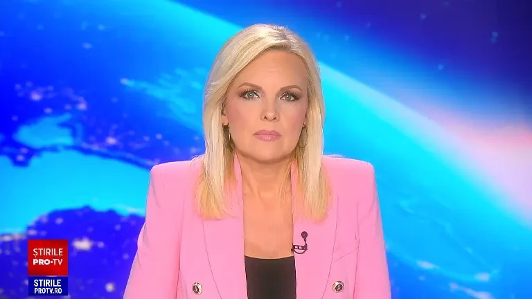 Șaptesprezece ore a durat recuperarea a patru alpinişti rămaşi blocaţi în munții Bucegi. VIDEO