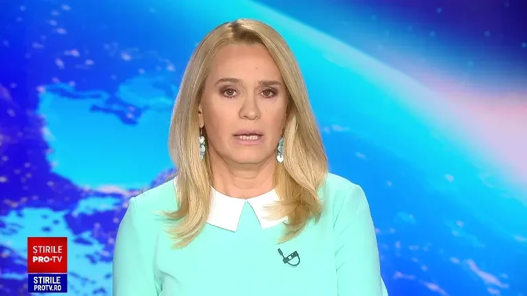 Imagini dramatice de la erupția vulcanului Etna. Turiștii, filmați în timp ce fug din calea norului gros de fum