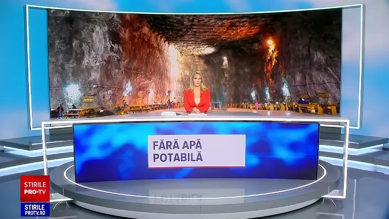 Craterul de la Praid continuă să se mărească. Ce se vede din aer deasupra salinei