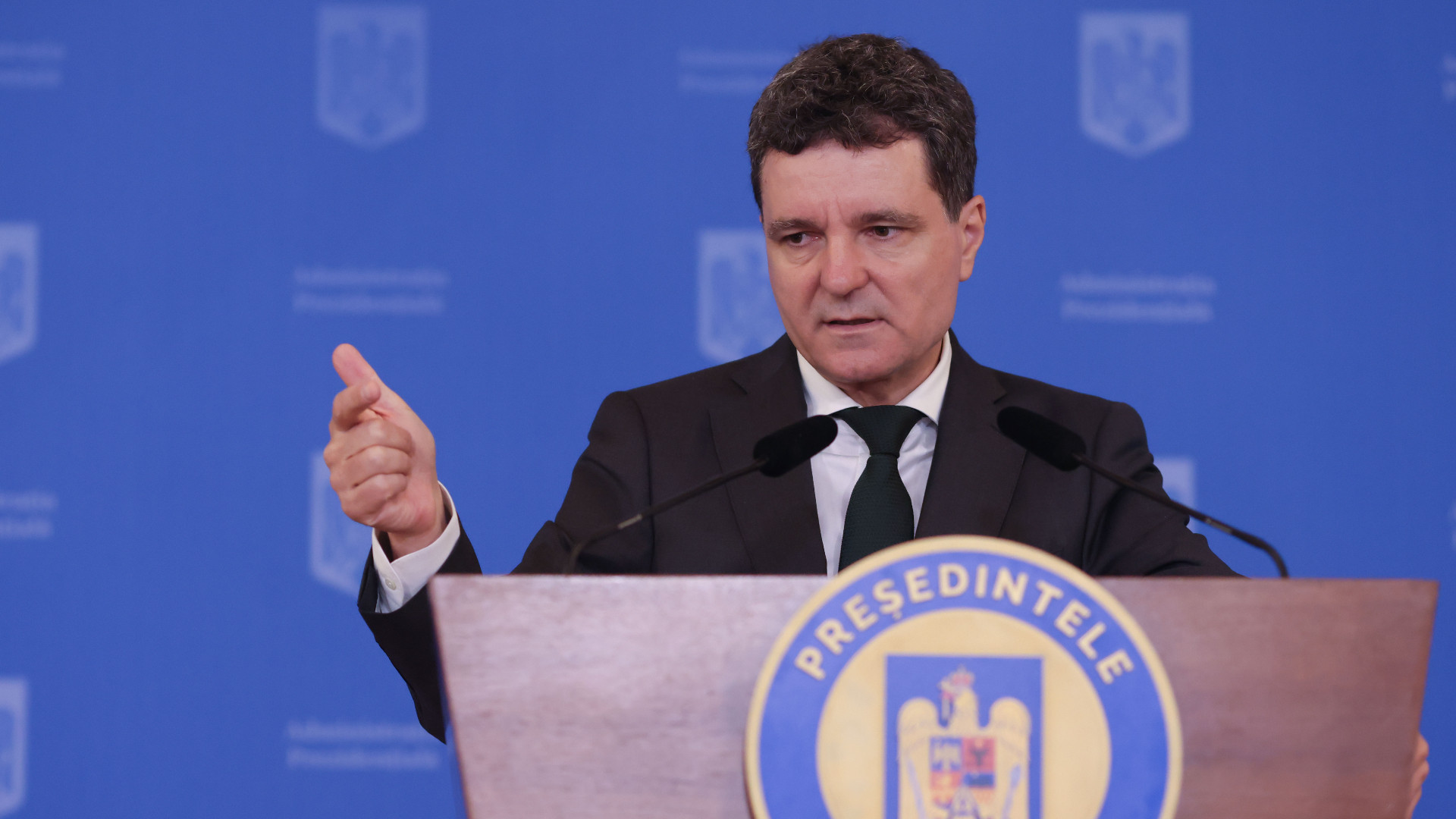 Şedinţa CSAT, convocată pe 30 iunie. Evaziunea fiscală şi situaţia de la Salina Praid, pe ordinea de zi