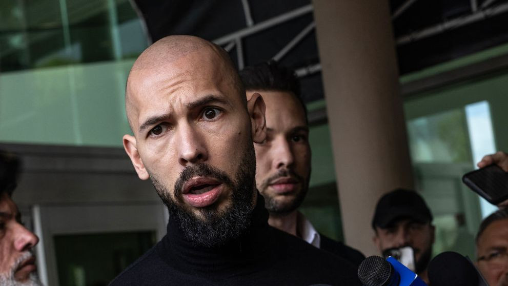 Andrew Tate laudă „străzile sigure” din România la două zile după ce a rămas fără permis din cauza vitezei