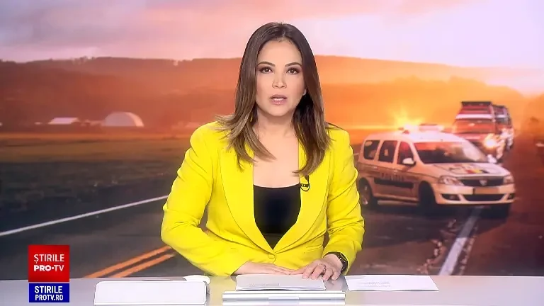 Un TIR a spulberat o dubă oprită pe drumul expres Craiova-Pitești. Un bărbat a murit, altul este rănit grav