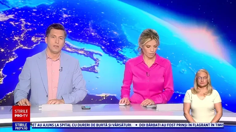 Salvamontiștii argeșeni au recuperat 12 turiști rămași izolați pe drumul spre vârful Moldoveanu