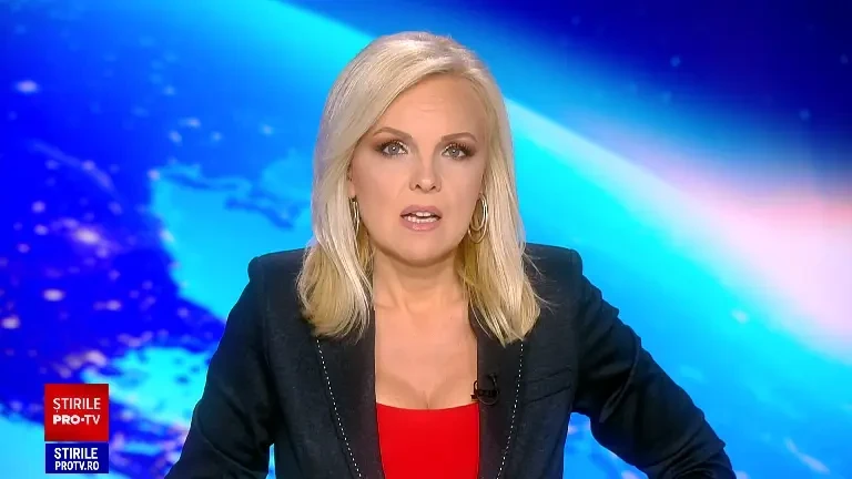 Imagini impresionante de la Mecca. Musulmanii înconjoară de 7 ori Kaaba