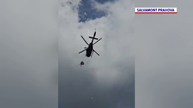 Un alpinist a căzut de la o înălțime de 8 metri, în Munții Bucegi. A fost recuperat cu elicopterul de pe versant