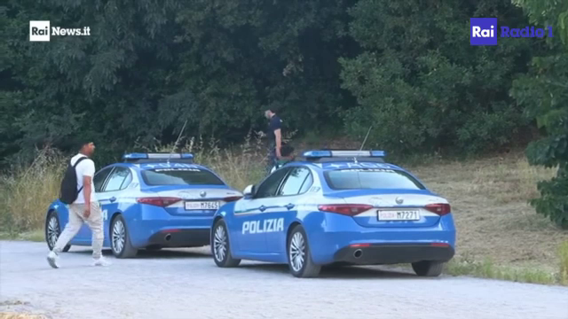 Misterul privind femeia și fetița de șase luni care au fost găsite moarte într-un parc din Italia. Ambele ar fi din România