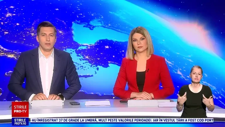 În Olt, Rusaliile vin cu jocul călușarilor din poartă-n poartă. Oamenii se pregătesc cu tot ce e nevoie și îi primesc cu bucurie