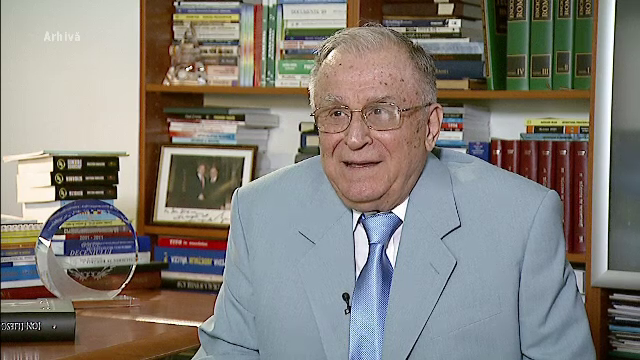 Ce spun medicii care îl îngrijesc pe Ion Iliescu despre starea fostului președinte. Încă este la ATI