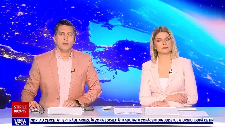 Căruță pe contrasens în Argeș, spre groaza șoferilor. Imaginile s-au viralizat pe rețelele de socializare