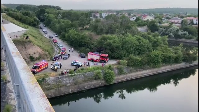 Reacția unui psiholog după ce un tânăr s-a aruncat de pe un pod ca să adune vizualizări pe YouTube