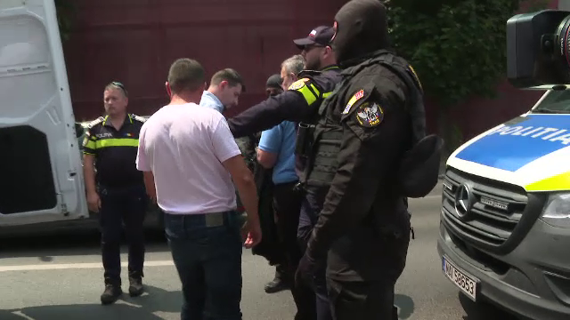 STENOGRAME. Doar 3 dintre cei 17 angajaţi de la ISCTR Timişoara nu au luat bani. Un inspector a luat mită de 43 de ori