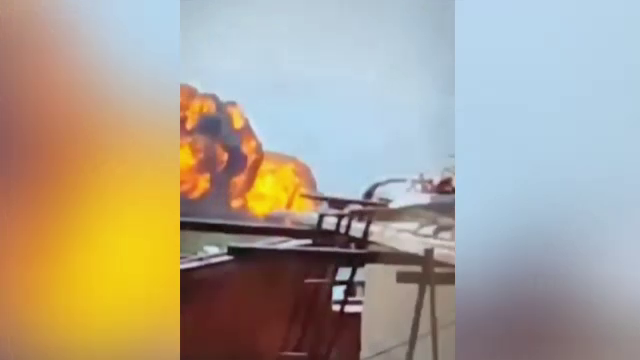 ANIMAȚIE. Cum s-a prăbușit avionul cu 242 de pasageri. Ce spune un fost pilot român care a zburat cu acest tip de aeronavă