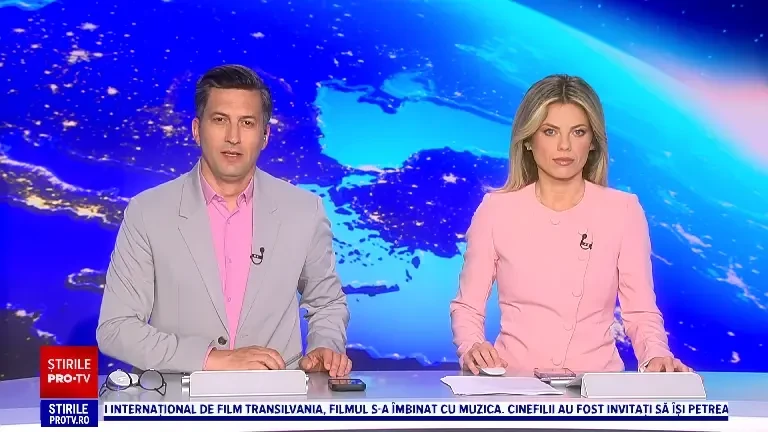 Cinefilii transformați în protagoniști: un concert post-punk și o proiecție inedită a „Rocky Horror Picture Show” la TIFF