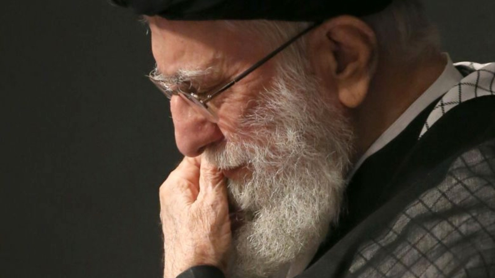 Cine e Ayatollahul Ali Khamenei, liderul suprem al Iranului. Ce modificări a suferit lumea persană sub conducerea lui