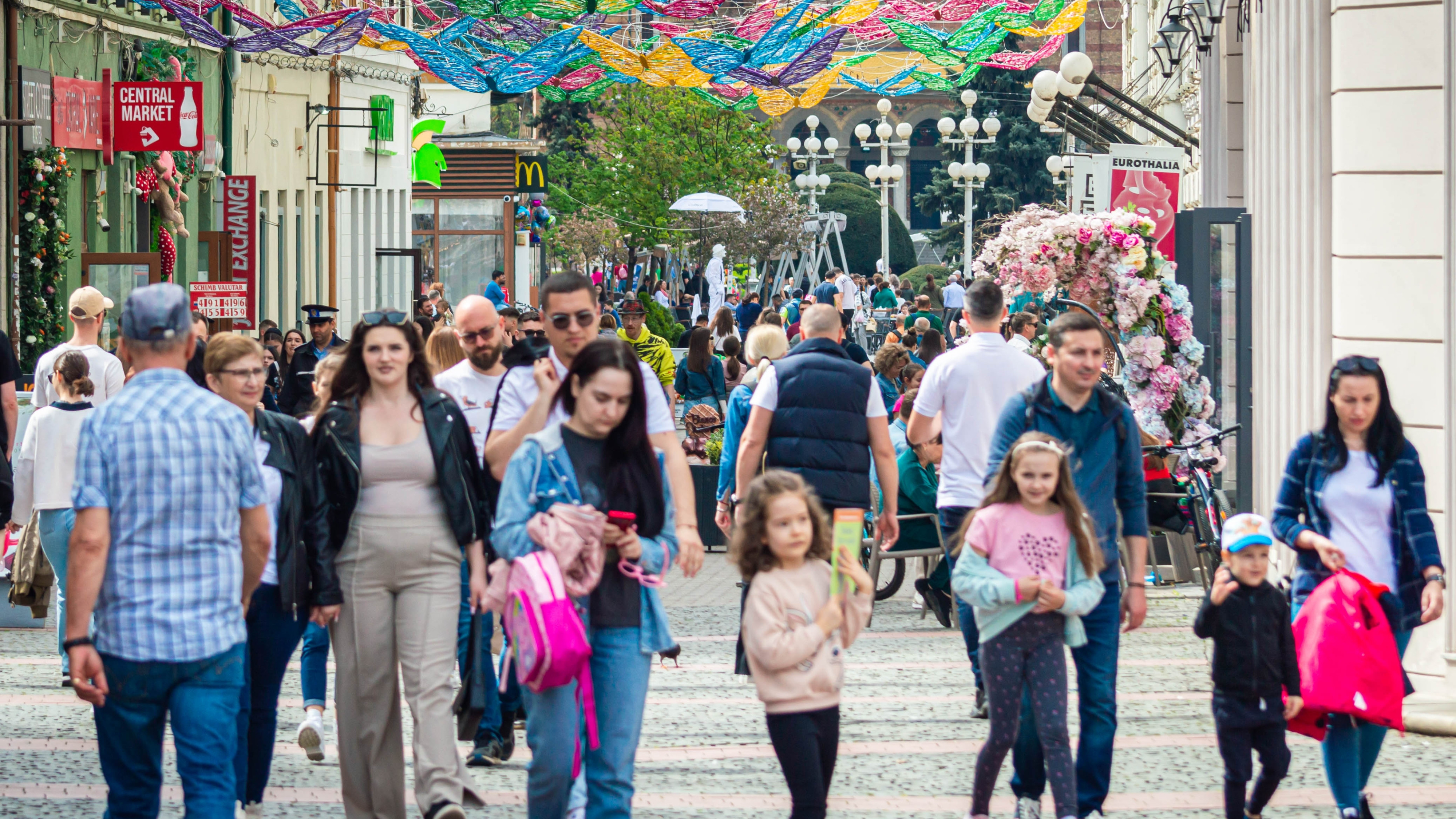 Aproape 3,6 milioane de români trăiesc în sărăcie. Care sunt zonele cele mai afectate