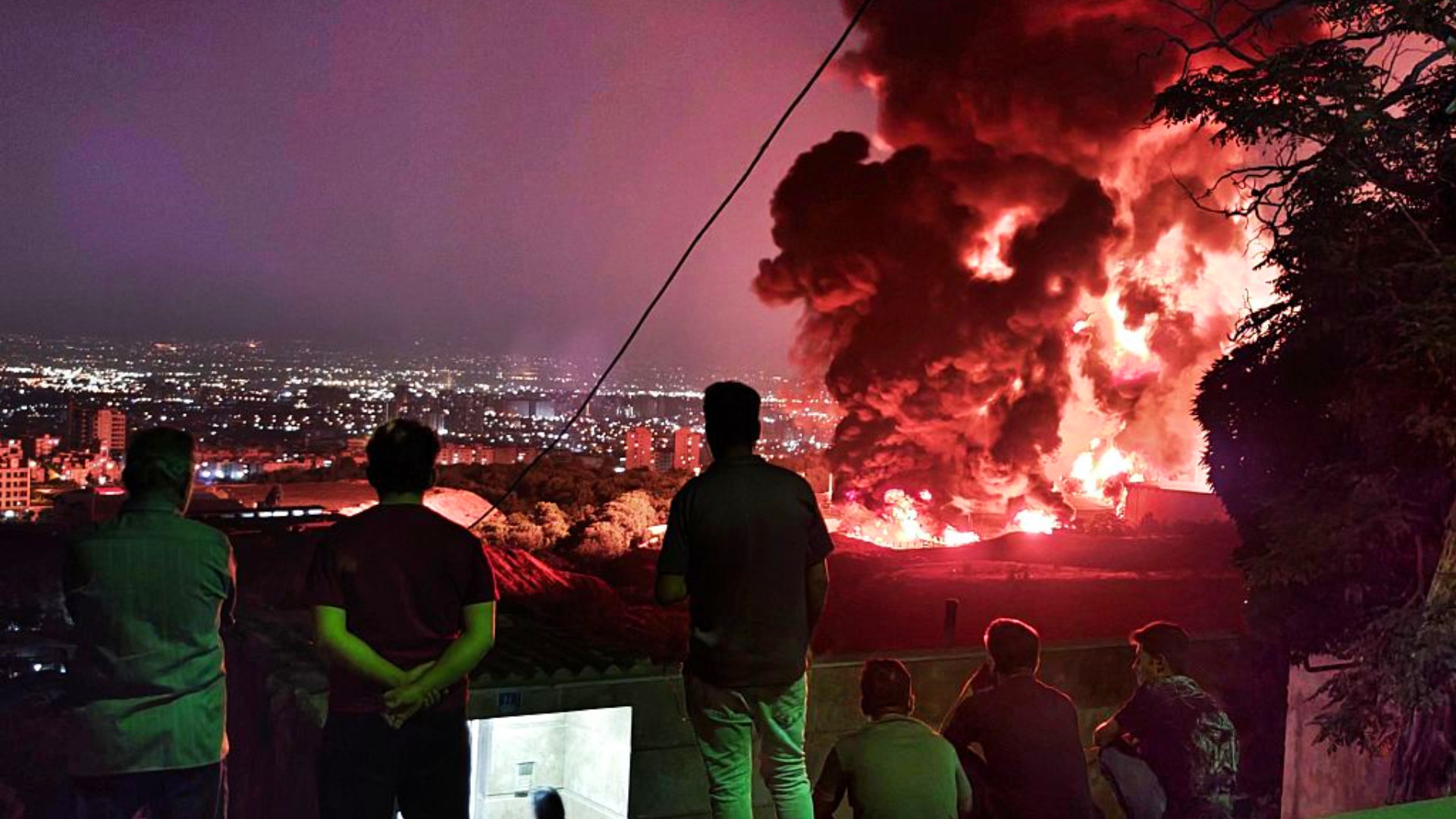 Netanyahu: „Teheranul arde. Sunt evacuări masive, dar iranienii ascund asta”. Republica Islamică își menține poziția fermă